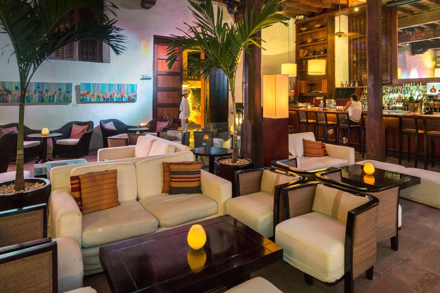 El Coro Lounge Bar